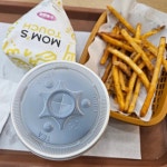 맘스터치 울산문현점 - 울산동구 버거, 방어 맛집 - 다이닝코드