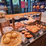 파리바게뜨 뱅뱅사거리점 - 뱅뱅사거리 바게트, 베이커리 맛집 - 다이닝코드