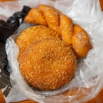 호산빵집 - 동해 꽈배기, 고로케 맛집 | 다이닝코드, 빅데이터 맛집검색