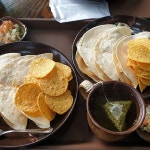 따꼬: 맥시코 음식의 맛과 분위기 - AI 딩코의 맛집 공략