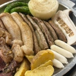 명품황소곱창, 곱창의 명물 - AI 딩코의 맛집 공략