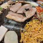 촌돼지 - 계룡 삼겹살, 솥뚜껑삼겹살 맛집 - 다이닝코드