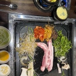 왕돌판생삼겹 - 광교 삼겹살, 돼지갈비김치찜 맛집 | 다이닝코드, 빅데이터 맛집검색