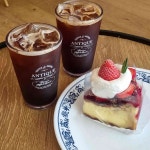 앤티크커피 연남점 - 동교동 카페, 디저트 맛집 | 다이닝코드, 빅데이터 맛집검색