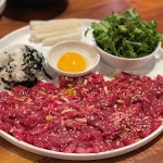 유쾌한접시 신논현점 - 신논현역 육회, 술집 맛집 | 다이닝코드, 빅데이터 맛집검색