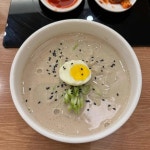 황생가칼국수 연세동문회관점 - 신촌 칼국수, 사골칼국수 맛집 | 다이닝코드, 빅데이터 맛집검색