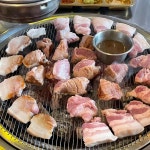 옹달샘 합정 고깃집 - 합정 흑돼지, 삼겹살 맛집 | 다이닝코드, 빅데이터 맛집검색