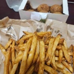 BHC치킨 장호항점 - 삼척 치킨, 닭다리 맛집 - 다이닝코드