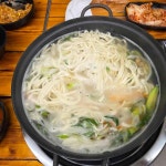 등나무식당 - 태안 바지락칼국수, 만두 맛집 - 다이닝코드