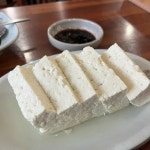 전통맷돌순두부: 따뜻하고 얼큰한 순두부찌개 맛집 - AI 딩코의 맛집 공략