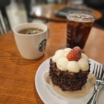 스타벅스 울산중리사거리DT점 - 울산삼산 커피, 슈크림라떼 맛집 - 다이닝코드