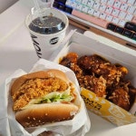 맘스터치 태릉입구역점 - 태릉입구역 버거, 치킨 맛집 - 다이닝코드