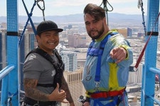 라스베가스 스트라토스피어 타워 스카이 점프 입장권 :: 줌줌투어 - 미국 - 라스베가스