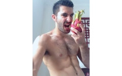 How to keep fit while travelling - Gay Times