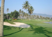 파타야 프레젠트밸리 골프 앤 컨트리 클럽 - 18홀 그린피 + 카트피 + 캐디피