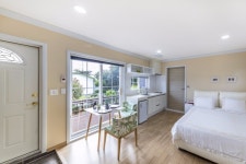 서귀포 쥬빌리펜션(카멜리아힐인근)