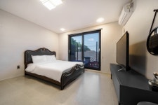 강릉 라우머펜션(신축,안목해변 인근)