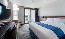 진주 골든튤립호텔 남강