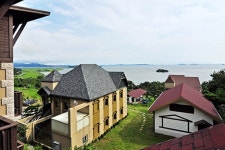 WAUG - The search for your travel starts here