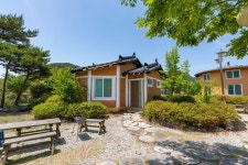 고창 황토복분자펜션