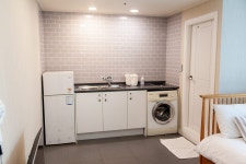 미호재 부산역점