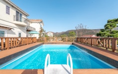 부안 플로라 펜션