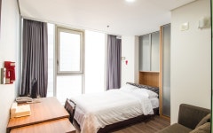 브라운스위트 호텔 신촌 센트럴