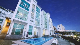 여수 더끌림 온수수영장펜션