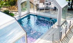 밀양 소나무 풀빌라펜션