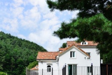 하늘빛관광농원(스파독채 펜션)