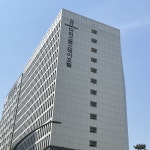 더 퍼스트 스테이 호텔