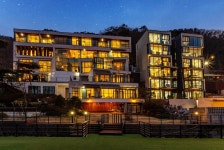 가평 화이트큐브24 스파&수영장펜션