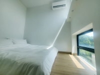 충주 페나테스풀빌라B동[전동모션퀸침대 4베드/호수조망]