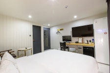 브라운도트 호텔 미남점