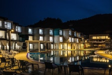 파로티아워터하우스