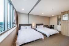 더트리니 어반스위트