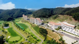 백학자유로리조트