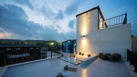 아방가르드풀빌라