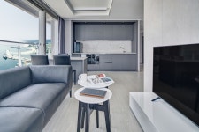 강릉 컨피네스 오션 스위트 호텔