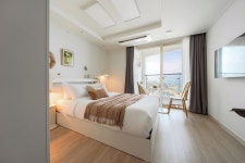 어반스테이 속초등대해변