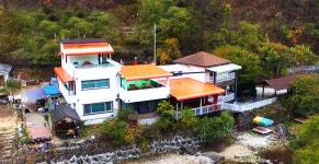 가평 숲속계곡 펜션