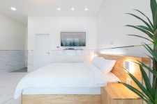 강릉 경포디슬로펜션