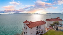 태안 갤러리 펜션