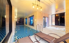 횡성 엔제이 풀빌라