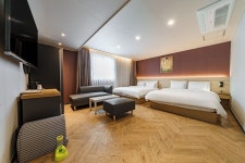 브라운도트 삼천포항점