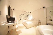 종로 호텔팝 리즈 프리미어