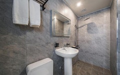 더 레스트 호텔