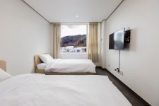 더화이트뷰펜션