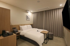 월평 호텔 컨티뉴 대전점