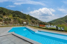 가평 우다다 애견 스파펜션&풀빌라